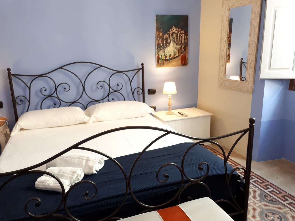Sofia Family Suites Carloforte  Bagian luar foto