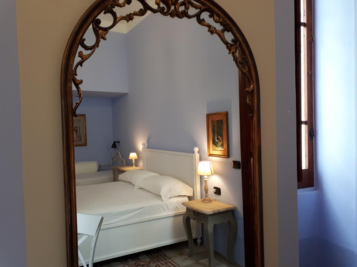 Sofia Family Suites Carloforte  Bagian luar foto