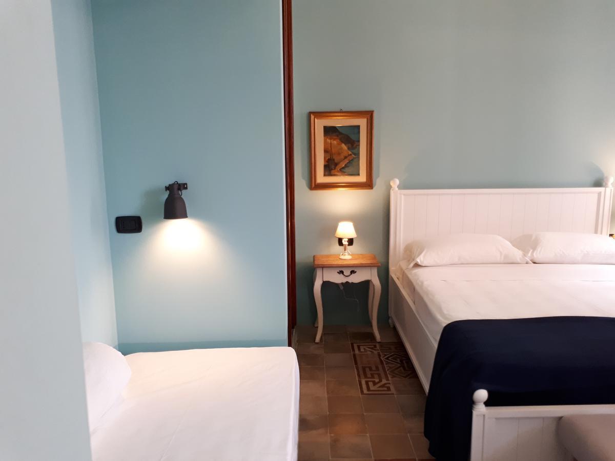 Sofia Family Suites Carloforte  Bagian luar foto