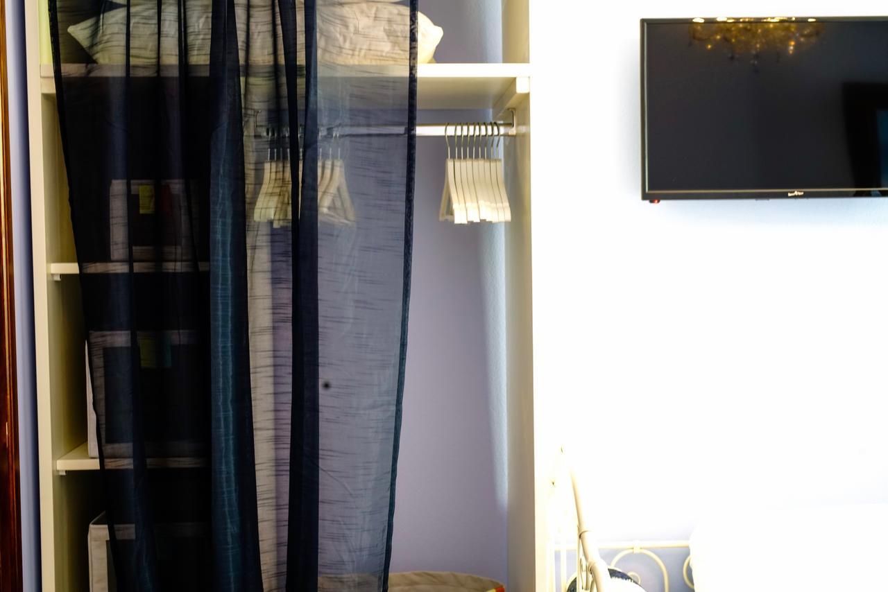 Sofia Family Suites Carloforte  Bagian luar foto