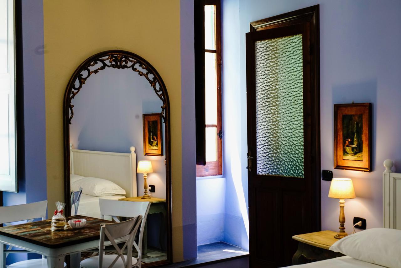 Sofia Family Suites Carloforte  Bagian luar foto